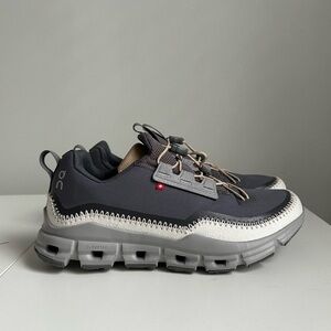 ON CLOUD AWAY SNEAKERS